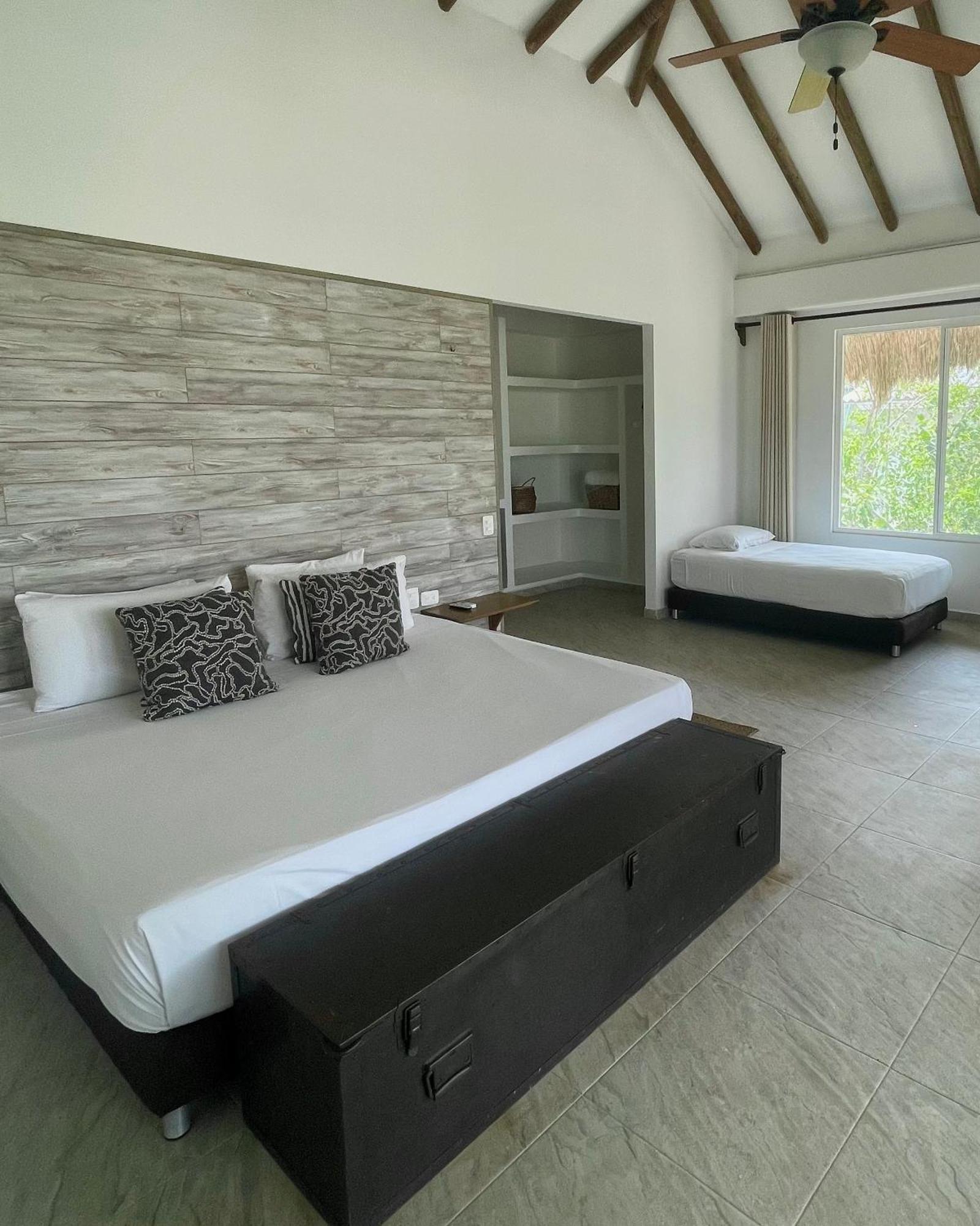 Sabai Beach Hotel Baru Exterior photo