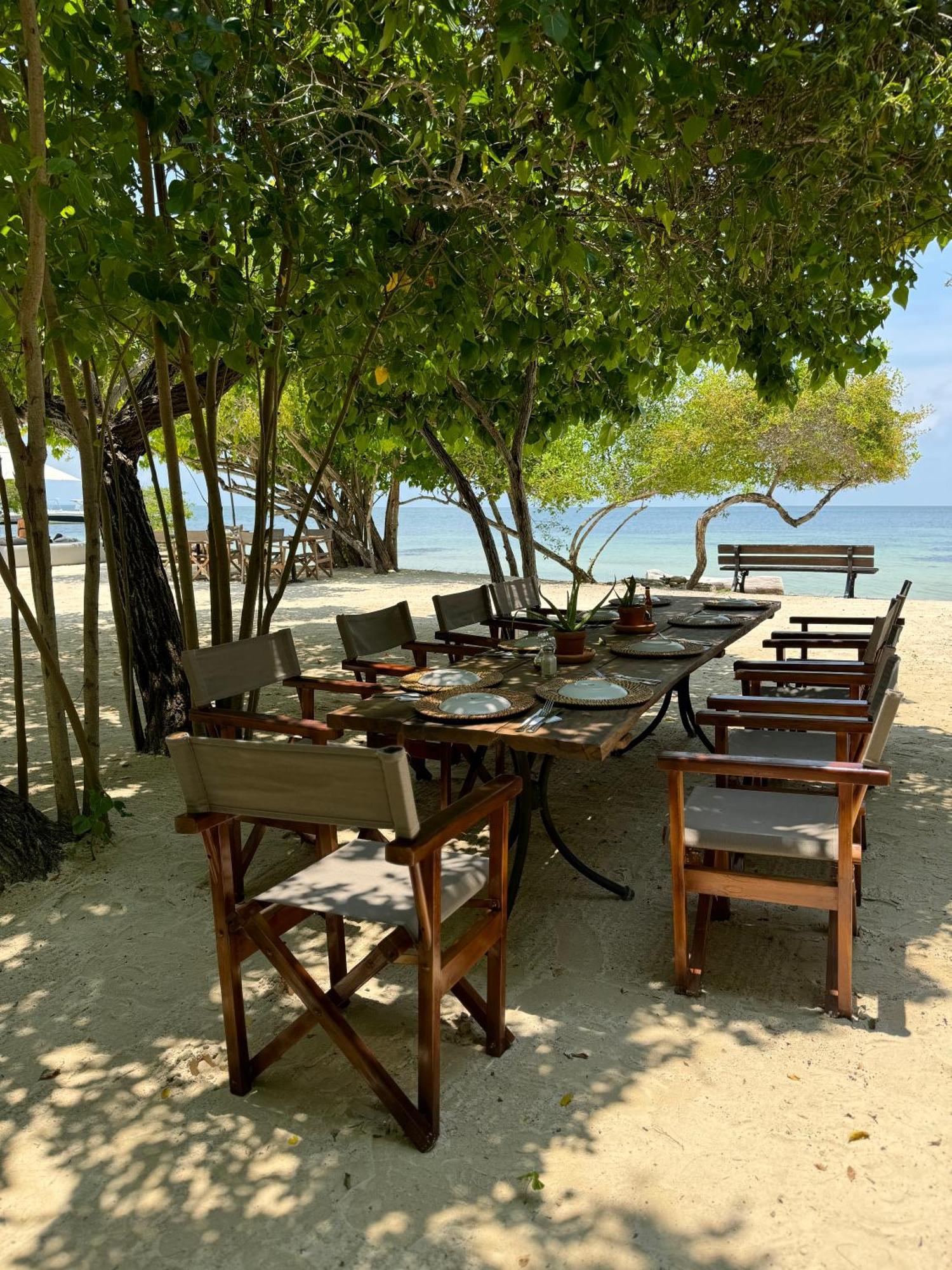 Sabai Beach Hotel Baru Exterior photo