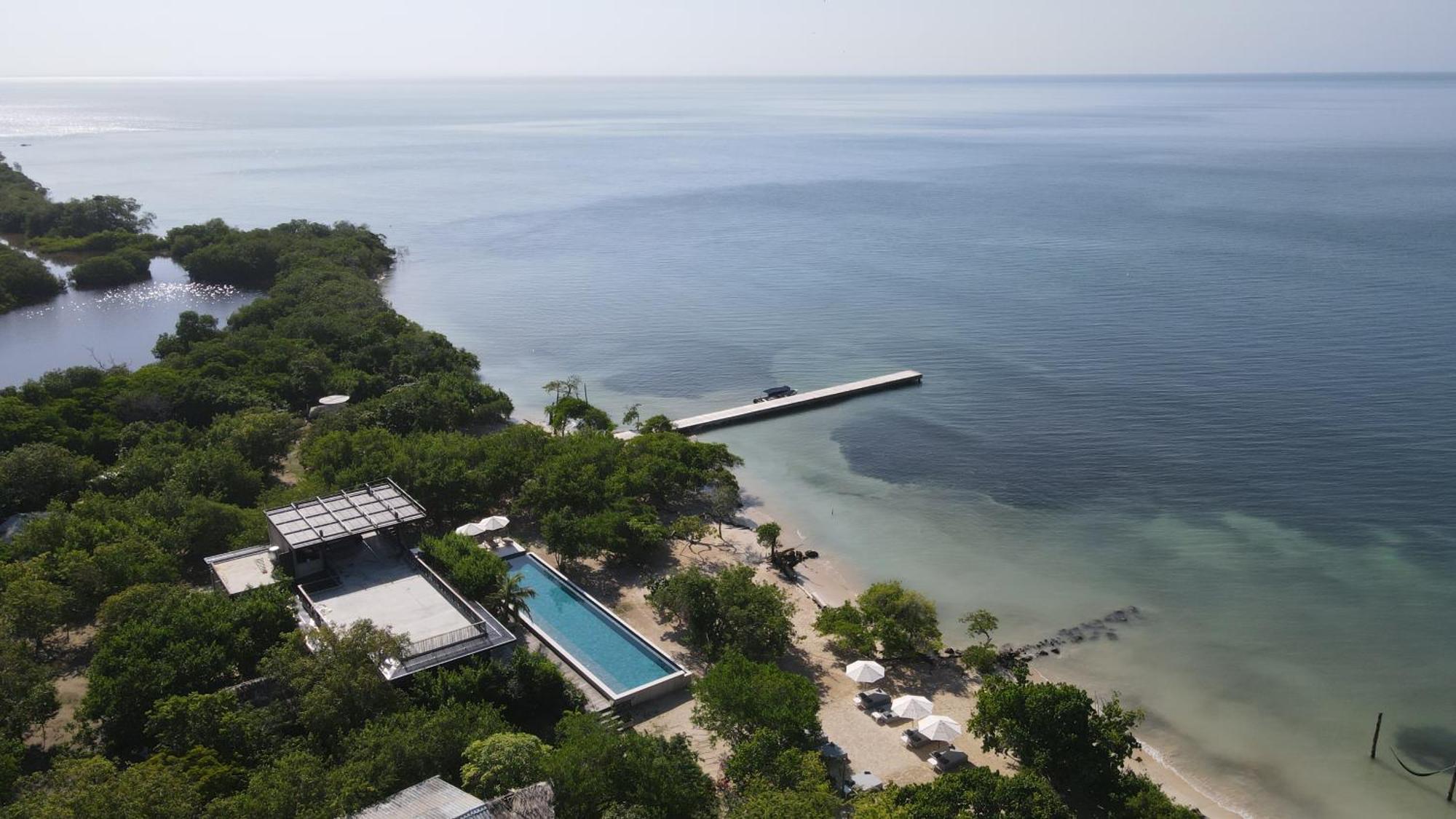 Sabai Beach Hotel Baru Exterior photo