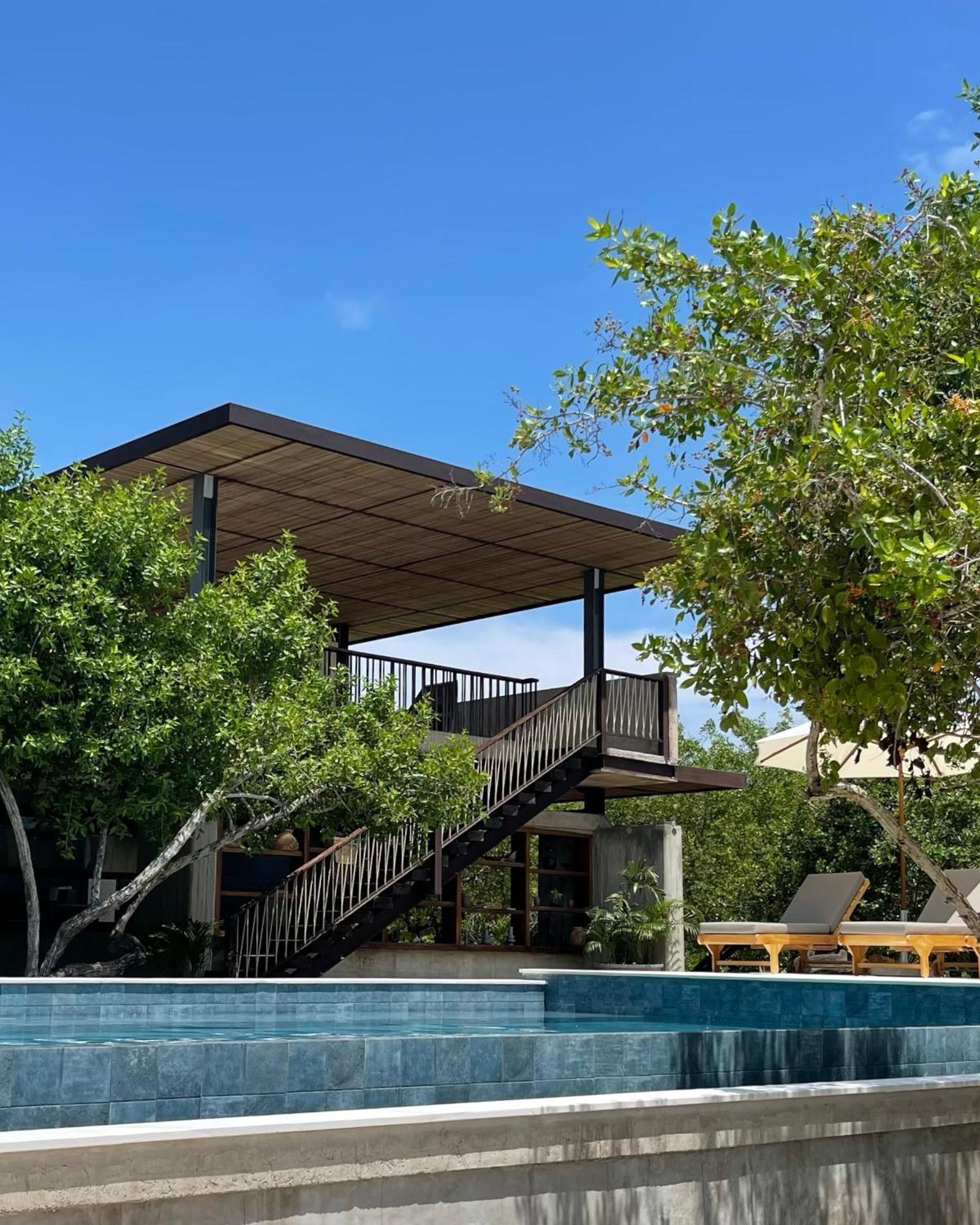Sabai Beach Hotel Baru Exterior photo